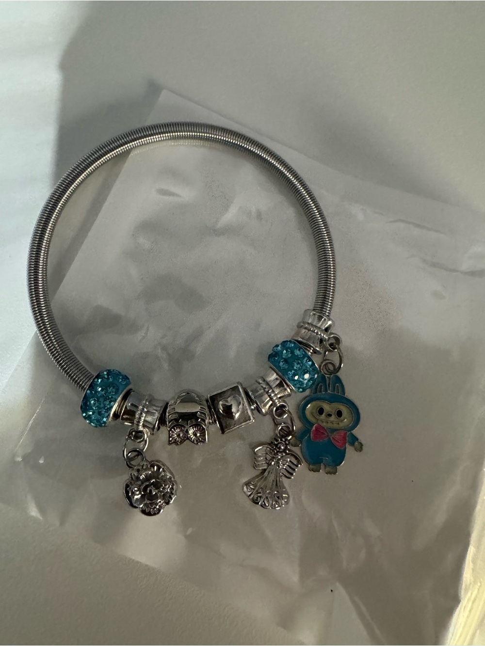 Cute women’s bracelet